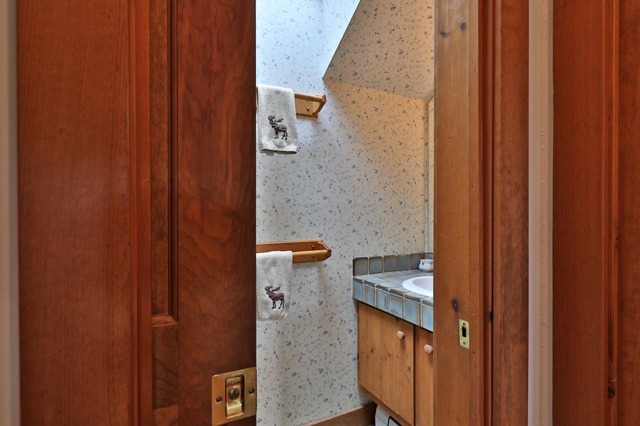 966 Salt Ash Road, Unit 324 Plymouth, VT 05056 - Photo 4 of 35 Gallery Image 4