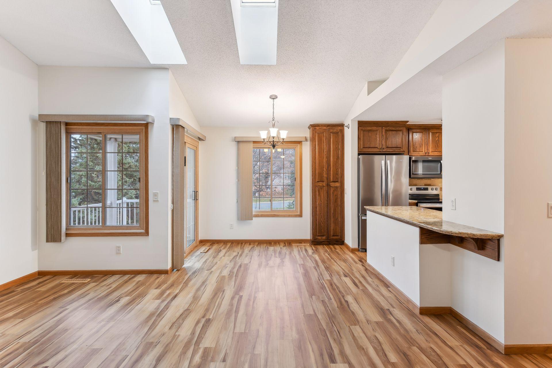 11279 Oregon Circle Bloomington, MN 55438 - Photo 13 of 33