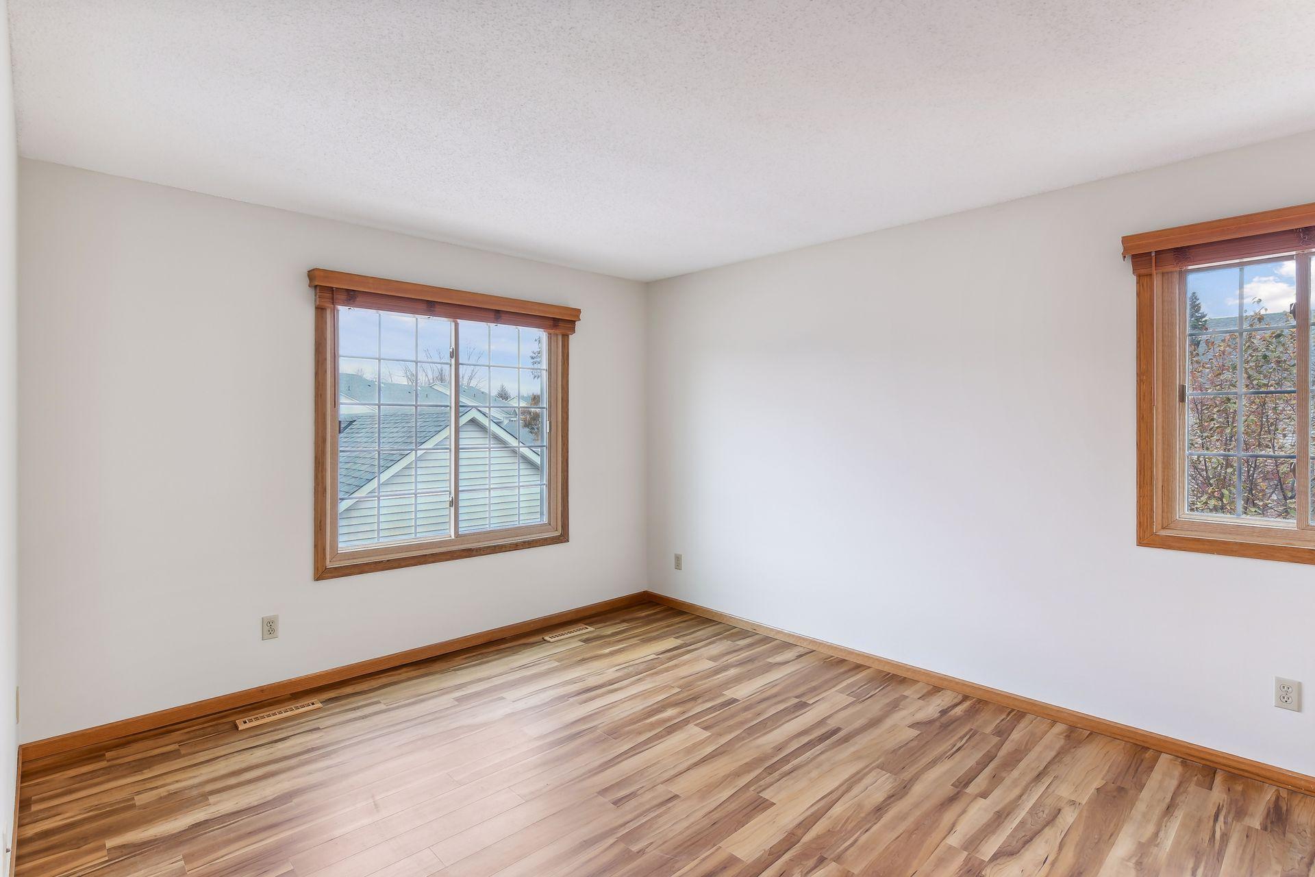 11279 Oregon Circle Bloomington, MN 55438 - Photo 19 of 33