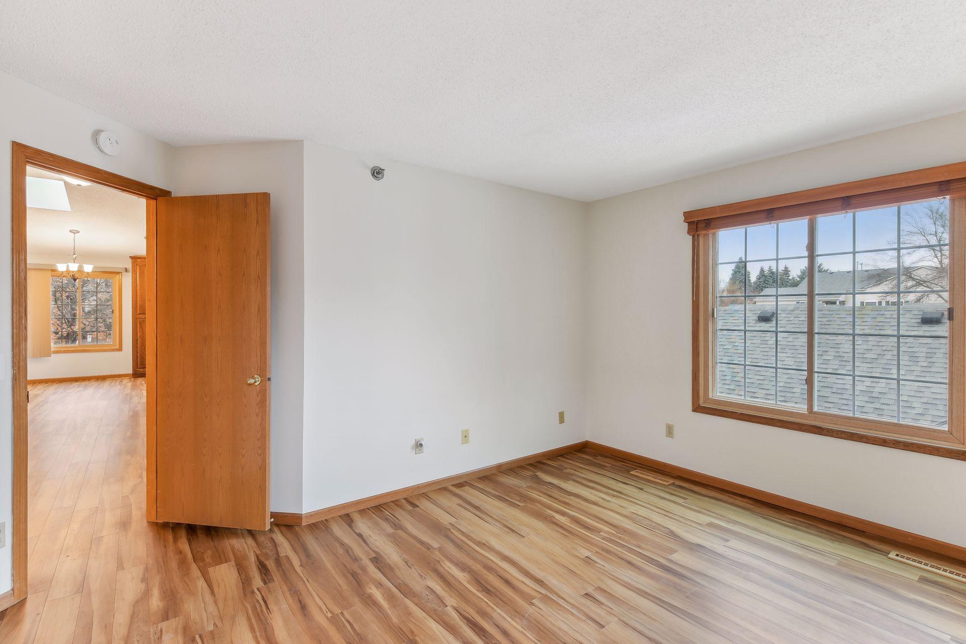 11279 Oregon Circle Bloomington, MN 55438 - Photo 20 of 33