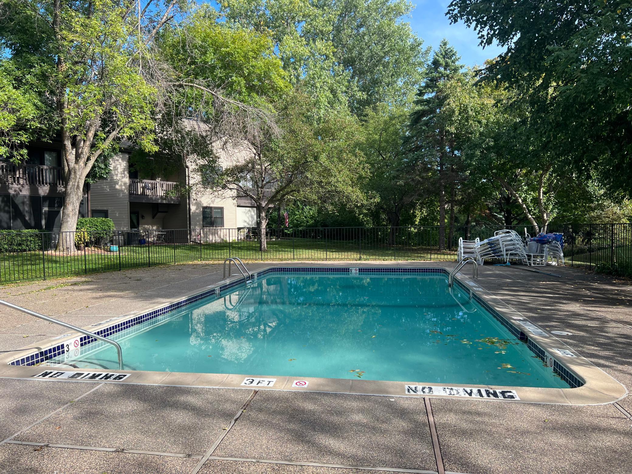 11279 Oregon Circle Bloomington, MN 55438 - Photo 31 of 33