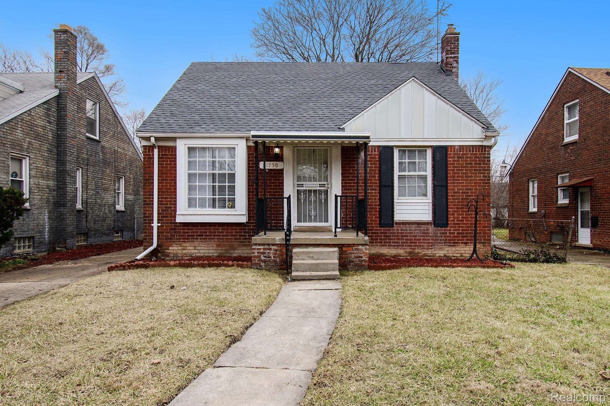 11750 Nottingham Road Detroit, MI 48224 - Photo 1 of 26 211215 1.00pm ISTAMBOULI 11740 Nottingham_33