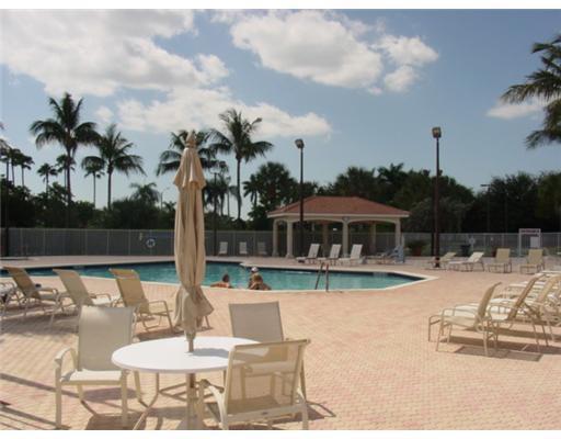 6068 Caladium Road Delray Beach, FL 33484 - Photo 23 of 29 FLORAL LAKES POOL