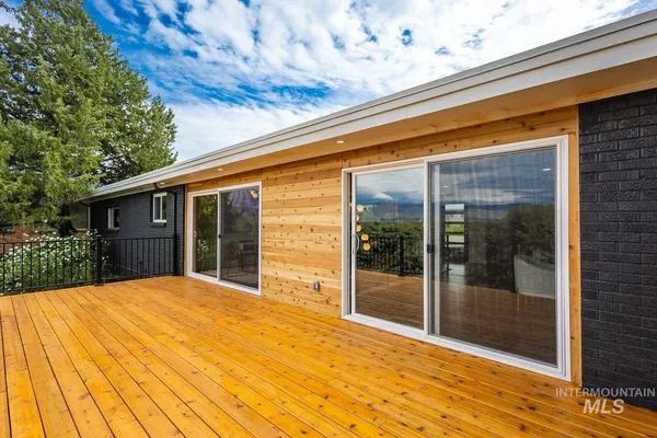 $2,100,000 | 5100 Bel Air Street, Boise, ID 83705