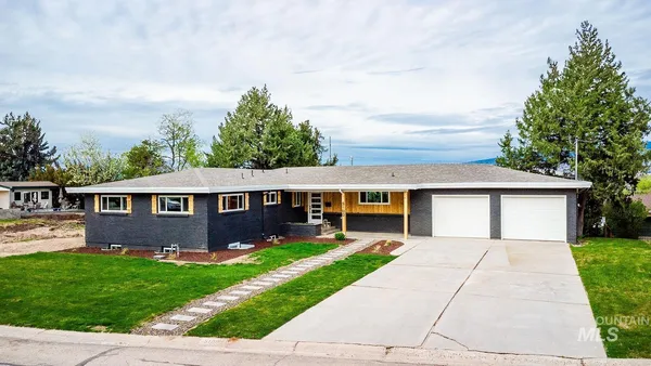 $2,100,000 | 5100 Bel Air Street, Boise, ID 83705