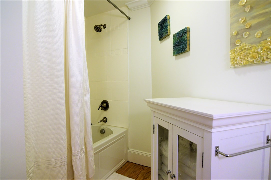 26 Phelps Road Middletown, RI 02842 - Photo 14 of 27