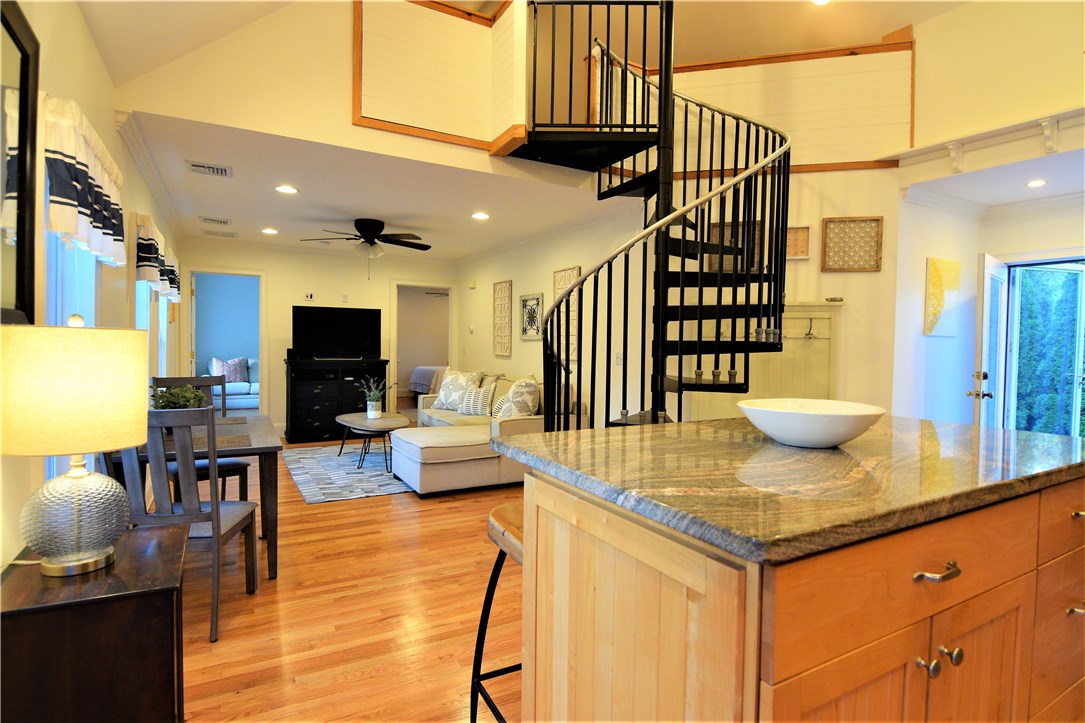 26 Phelps Road Middletown, RI 02842 - Photo 5 of 27 Completely repainted throughout - light, bright and inviting.