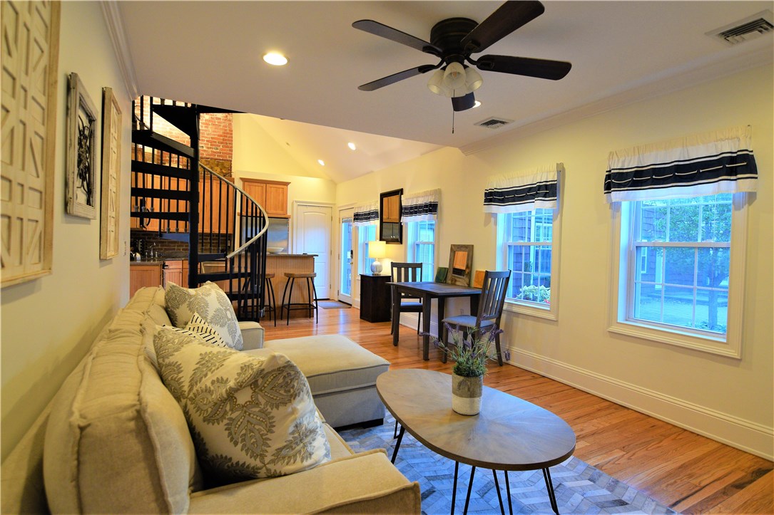 26 Phelps Road Middletown, RI 02842 - Photo 9 of 27