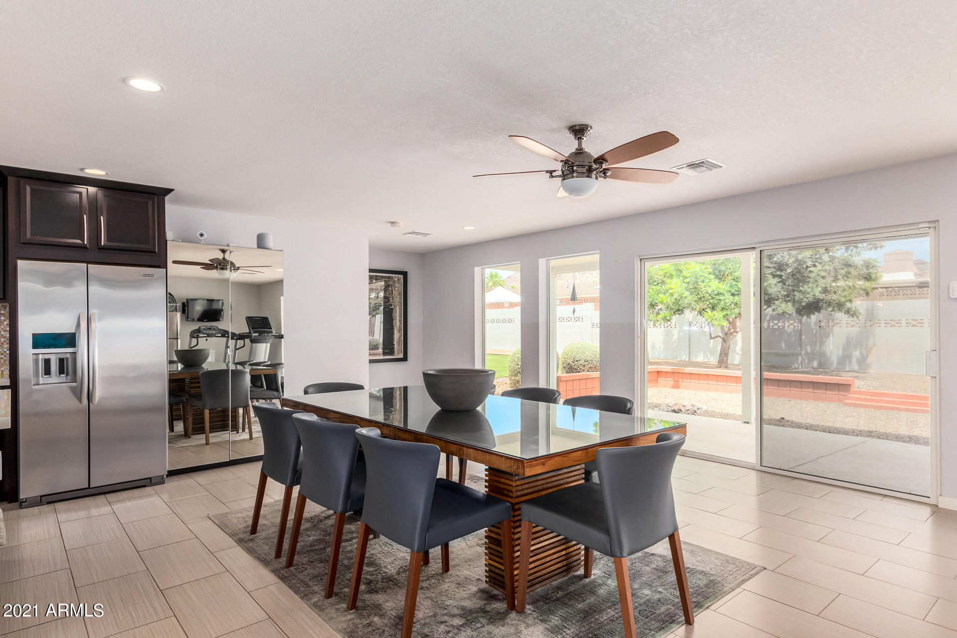 1924 East Lawrence Road Phoenix, AZ 85016 - Photo 13 of 37 Eat In Kitchen