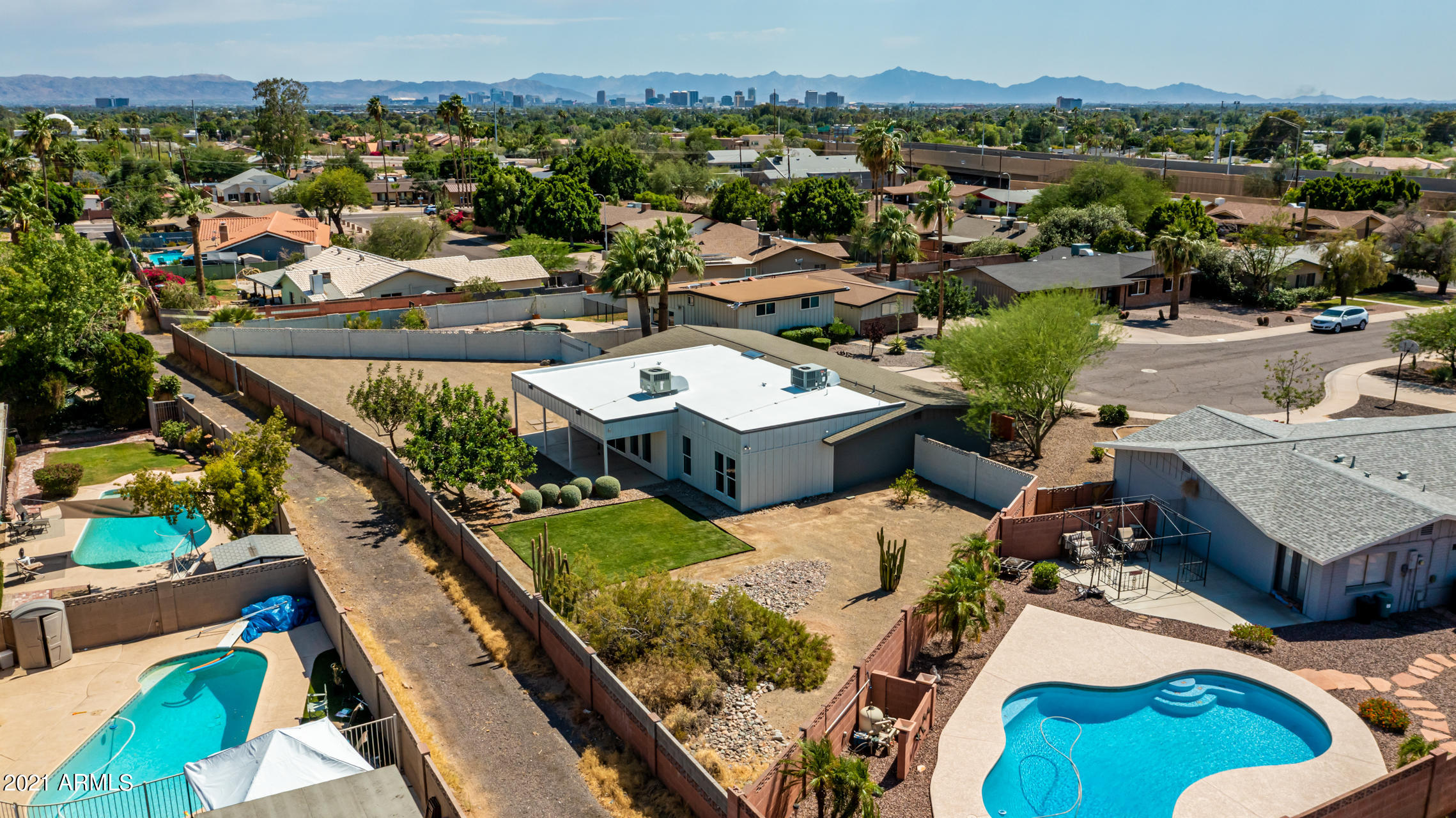 1924 East Lawrence Road Phoenix, AZ 85016 - Photo 36 of 37 Aerial View