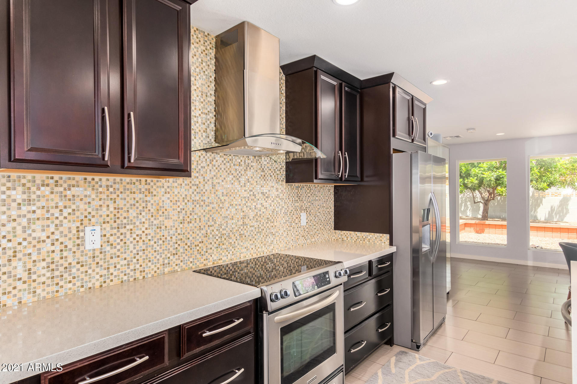 1924 East Lawrence Road Phoenix, AZ 85016 - Photo 10 of 37 Kitchen