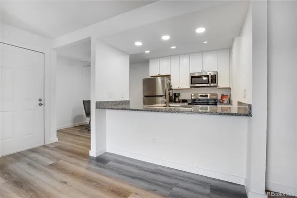 $285,000 | 10890 West Evans Avenue, Unit 2A, Lakewood, CO 80227
