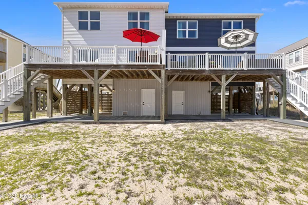 $1,250,000 | 2248 Island Drive, North Topsail Beach, NC 28460
