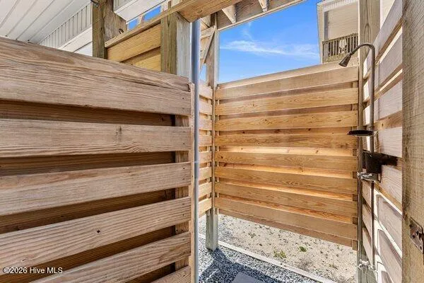 $1,250,000 | 2248 Island Drive, North Topsail Beach, NC 28460