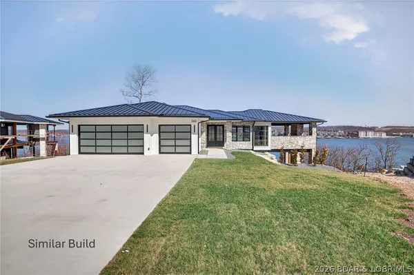 $1,399,900 | 166 Big Bear Drive, Lake Ozark, MO 65049