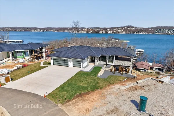 $1,399,900 | 166 Big Bear Drive, Lake Ozark, MO 65049