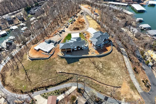 $1,399,900 | 166 Big Bear Drive, Lake Ozark, MO 65049