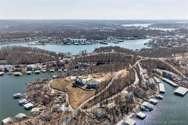 $1,399,900 | 166 Big Bear Drive, Lake Ozark, MO 65049