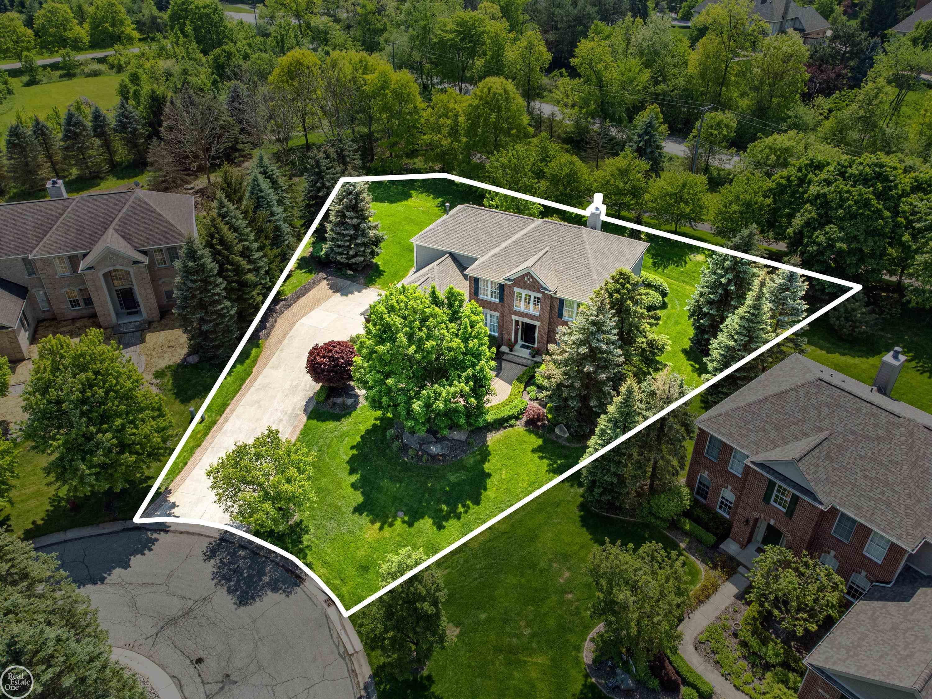 2463 Selkirk Street Rochester, MI 48306 - Photo 83 of 87 50142112-f7fc06a2-f13c-4169-951c-9e34f9cbeea1.JPG