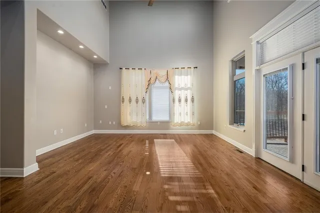 $859,950 | 20473 199th Street, Tonganoxie, KS 66086