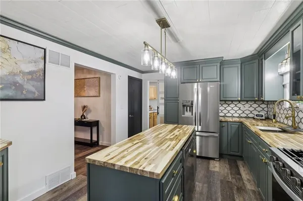 $387,000 | 296 Leidy Lane, Johnstown, PA 15909
