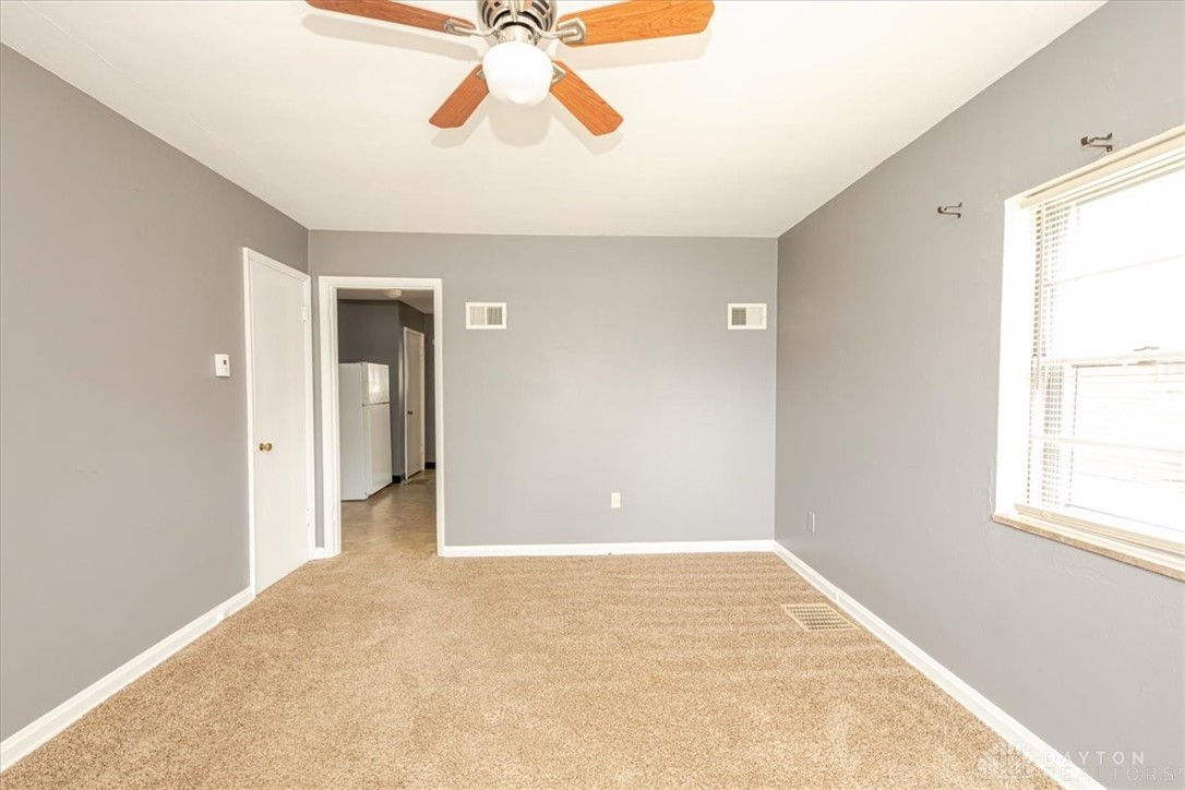 52 West Nottingham Road Dayton, OH 45405 - Photo 6 of 32