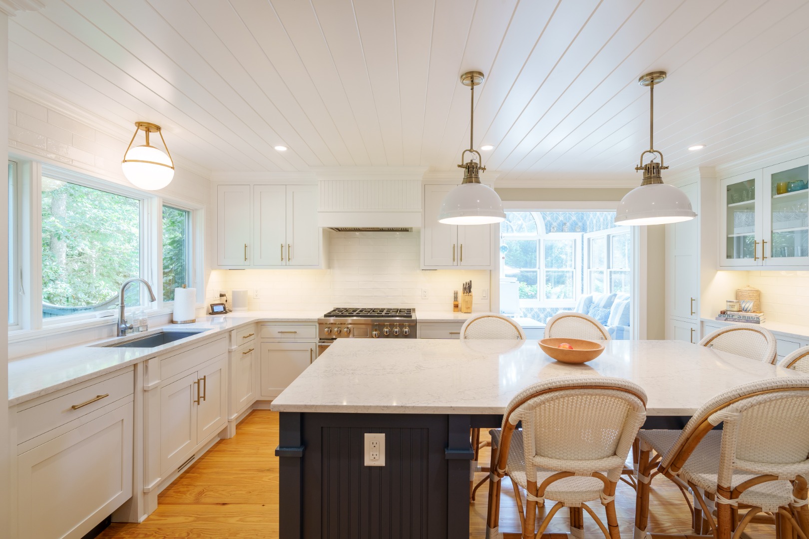 70 Marthas Road Edgartown, MA 02539 - Photo 16 of 54 Chef's Kitchen. Custom cabinetry, top of the line appliances, seating for 6