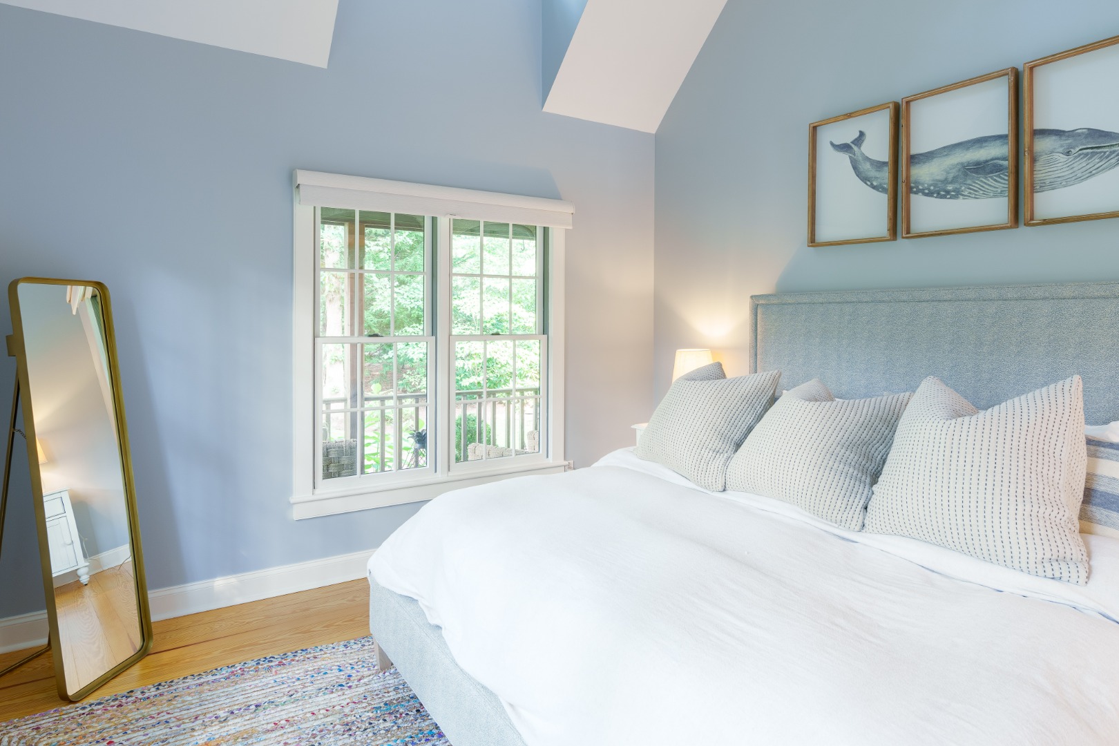 70 Marthas Road Edgartown, MA 02539 - Photo 29 of 54 a large bed sitting in a bedroom next to a window