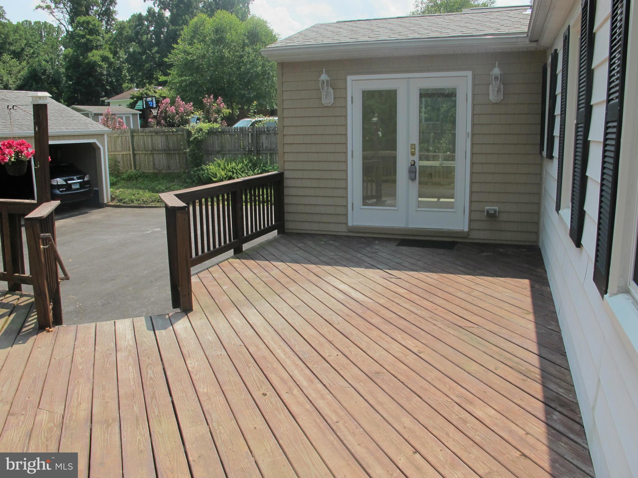 79 Church Road Arnold, MD 21012 - Photo 16 of 23 Exterior (Rear)