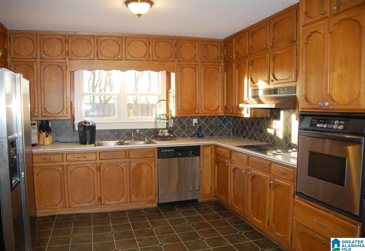 906 Saulter Road Birmingham, AL 35209 - Photo 9 of 24