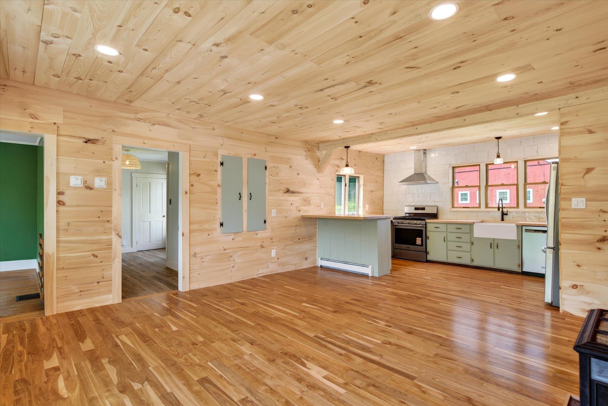 76 East Orange Road Topsham, VT 05086 - Photo 13 of 54