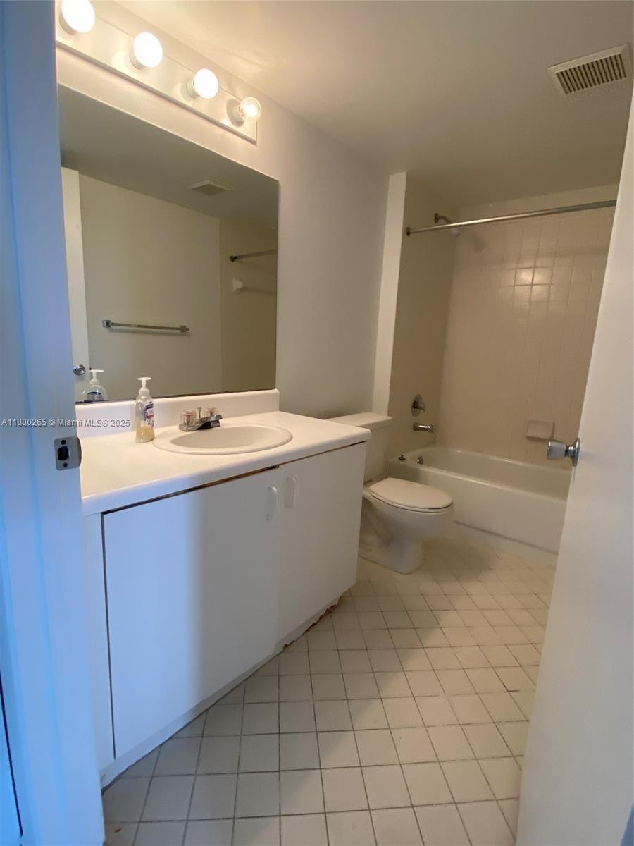 13101 Southwest 15th Court, Unit R408 Hollywood, FL 33027 - Photo 10 of 16
