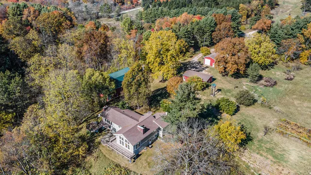 $1,999,000 | 2347 West Dowling Road, Delton, MI 49046