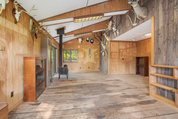 $1,999,000 | 2347 West Dowling Road, Delton, MI 49046