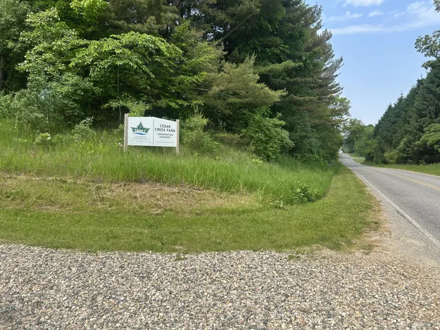 $1,999,000 | 2347 West Dowling Road, Delton, MI 49046