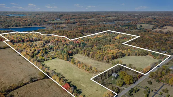 $1,999,000 | 2347 West Dowling Road, Delton, MI 49046