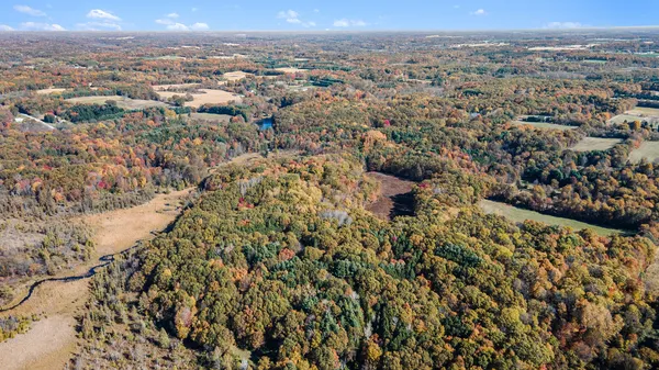 $1,999,000 | 2347 West Dowling Road, Delton, MI 49046