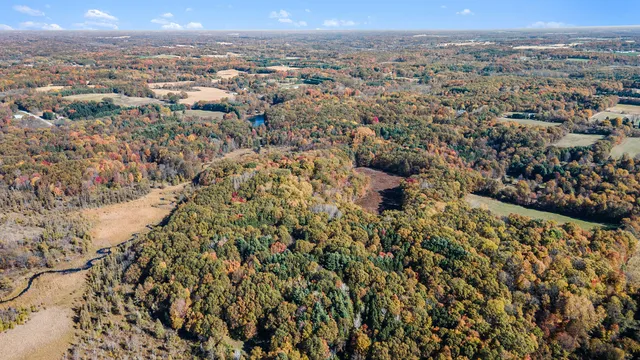 $1,999,000 | 2347 West Dowling Road, Delton, MI 49046