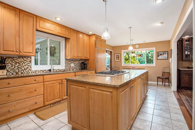 $1,999,000 | 2347 West Dowling Road, Delton, MI 49046