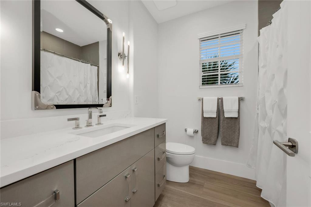 1540 Blue Point Avenue, Unit 201 Naples, FL 34102 - Photo 18 of 20