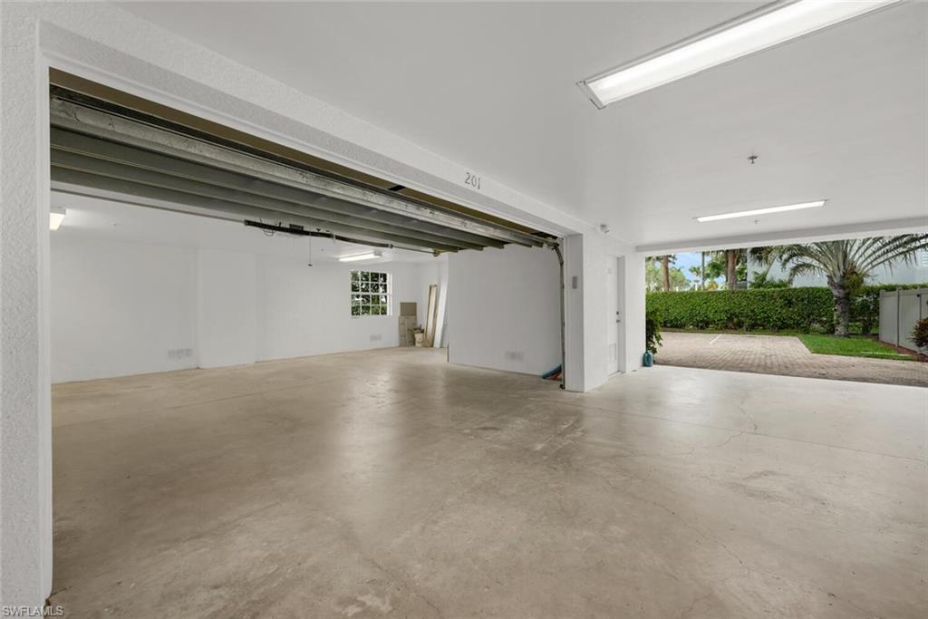 1540 Blue Point Avenue, Unit 201 Naples, FL 34102 - Photo 21 of 21