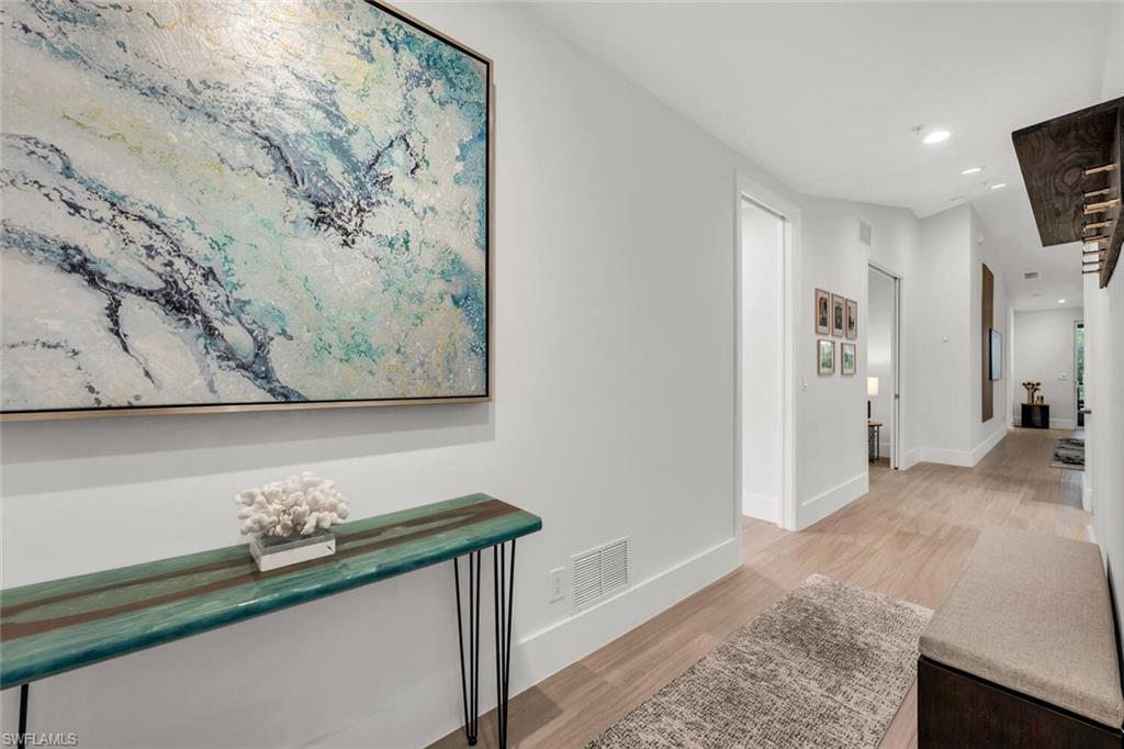 1540 Blue Point Avenue, Unit 201 Naples, FL 34102 - Photo 9 of 21