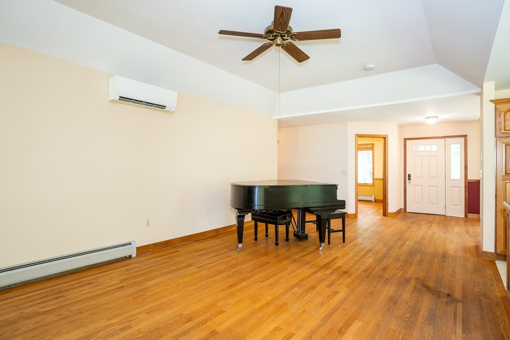 195 North Valley Road Pelham, MA 01002 - Photo 15 of 42