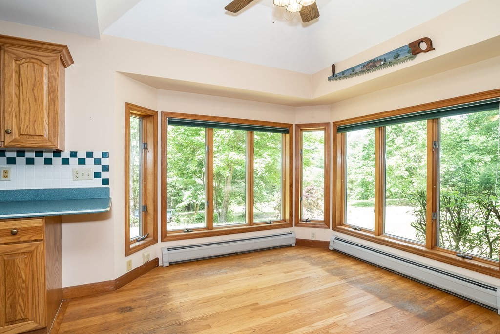 195 North Valley Road Pelham, MA 01002 - Photo 23 of 42