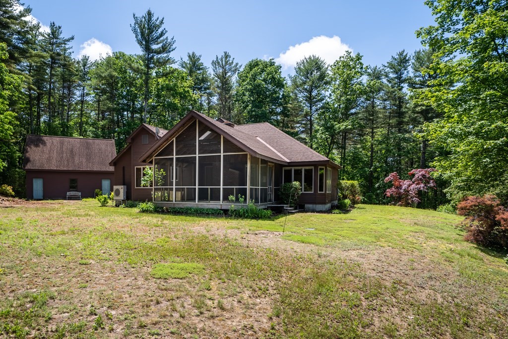 195 North Valley Road Pelham, MA 01002 - Photo 8 of 42