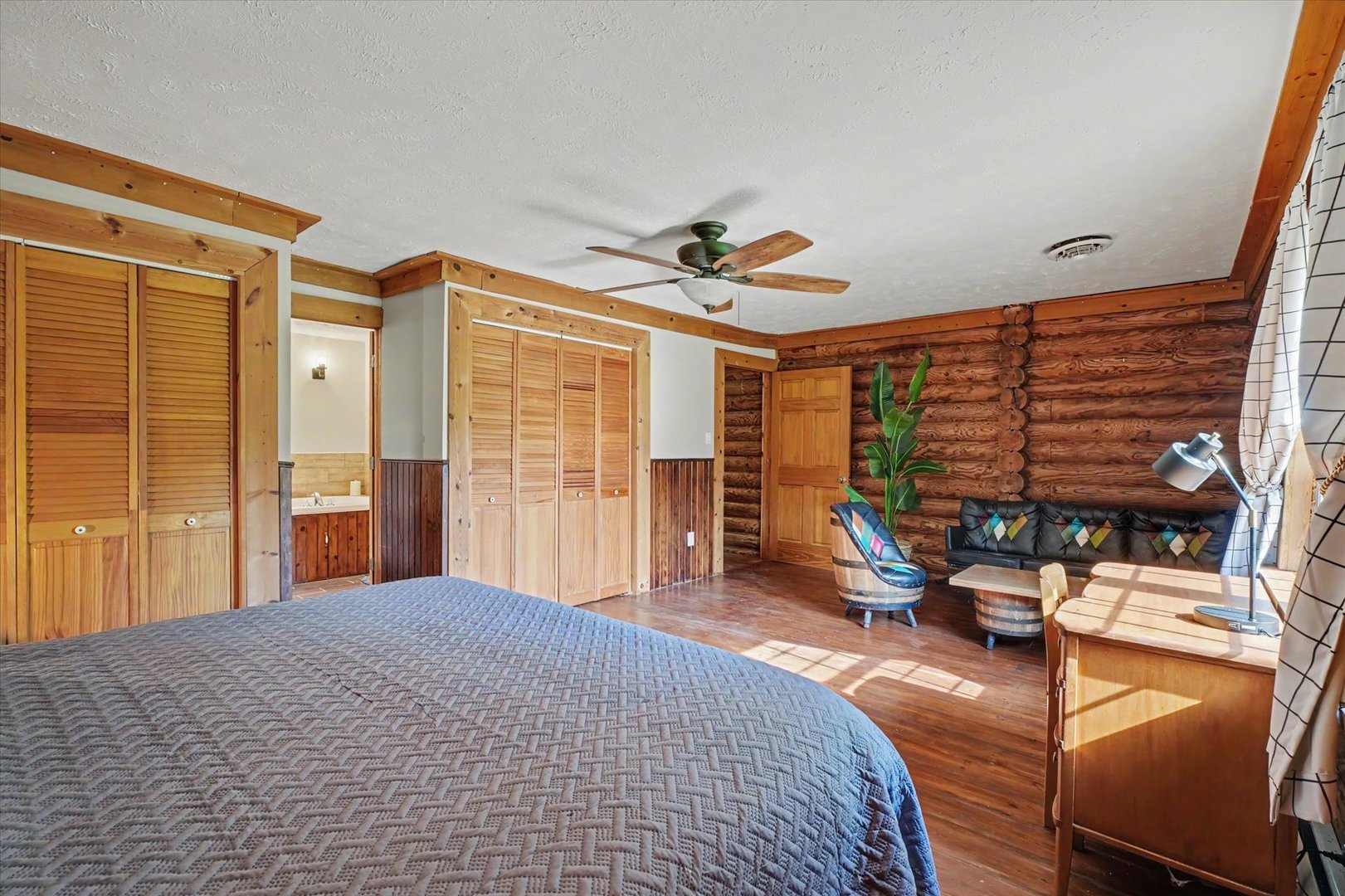2431 North 1450 East Road Mansfield, IL 61854 - Photo 32 of 78 a bedroom with furniture and a large window