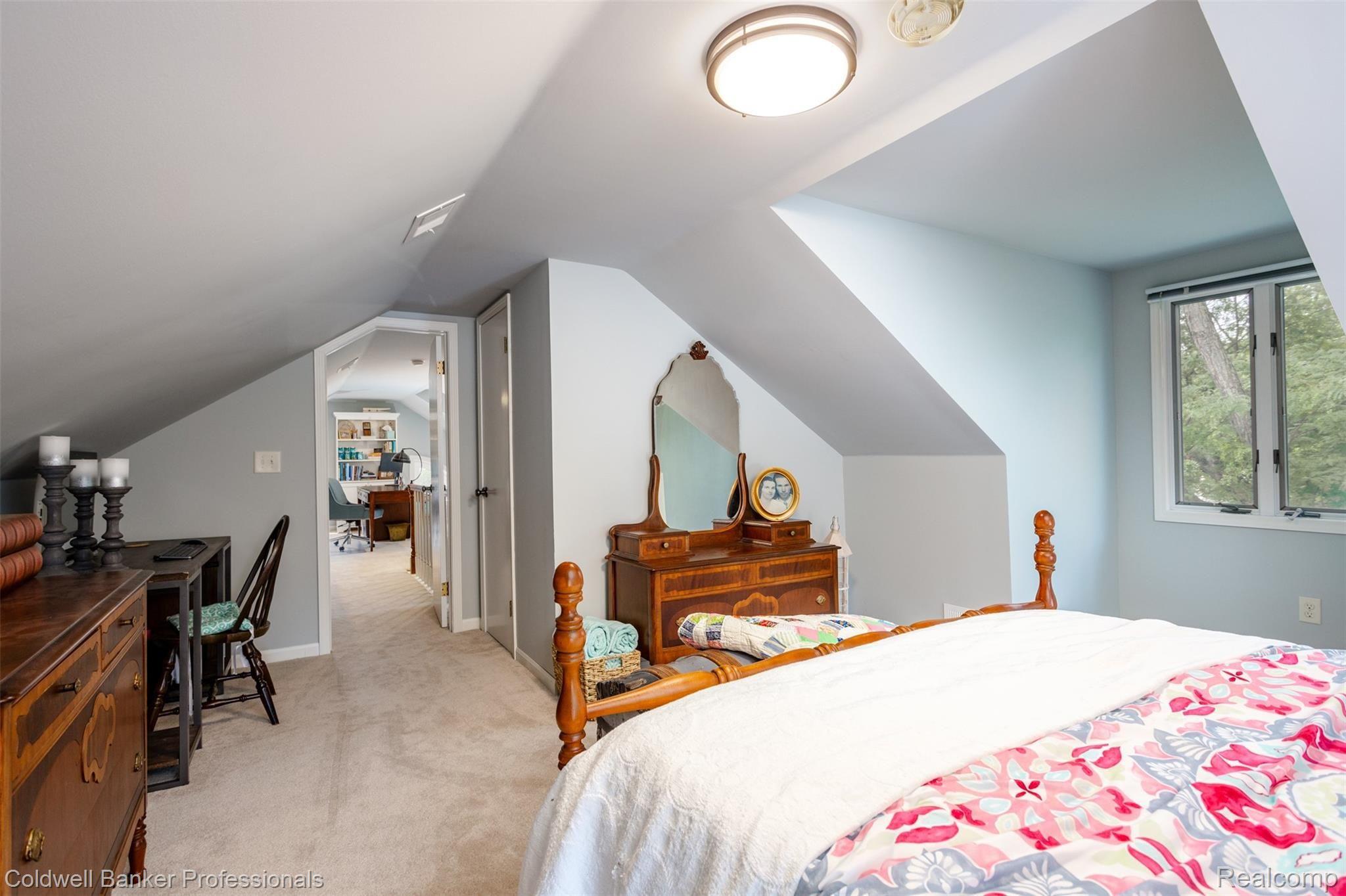 1142 Harvard Road Grosse Pointe, MI 48230 - Photo 39 of 54 1142 Harvard S040.jpg