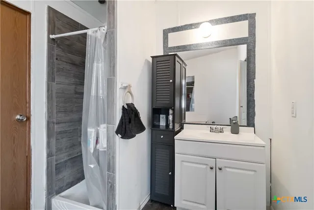 $229,000 | 182 Pintail Loop, San Marcos, TX 78666