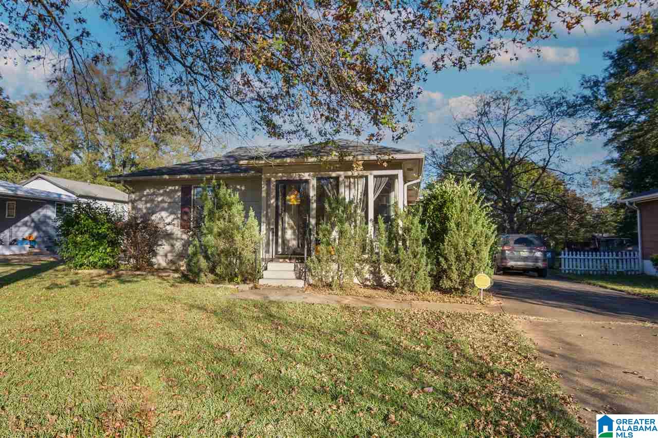 205 Holly Street Bessemer, AL 35023 - Photo 1 of 29