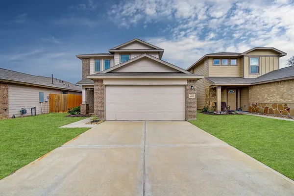 $1,568 | 9302 Laiden Creek Trail, Conroe, TX 77303